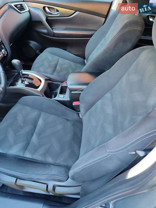 Позашляховик / Кросовер Nissan X-Trail 2015 в Любомлі фото 18 Позашляховик / Кросовер Nissan X-Trail 2015 в Любомлі