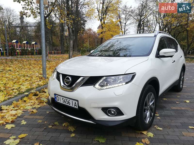 Позашляховик / Кросовер Nissan X-Trail 2016 в Києві фото 3 Позашляховик / Кросовер Nissan X-Trail 2016 в Києві