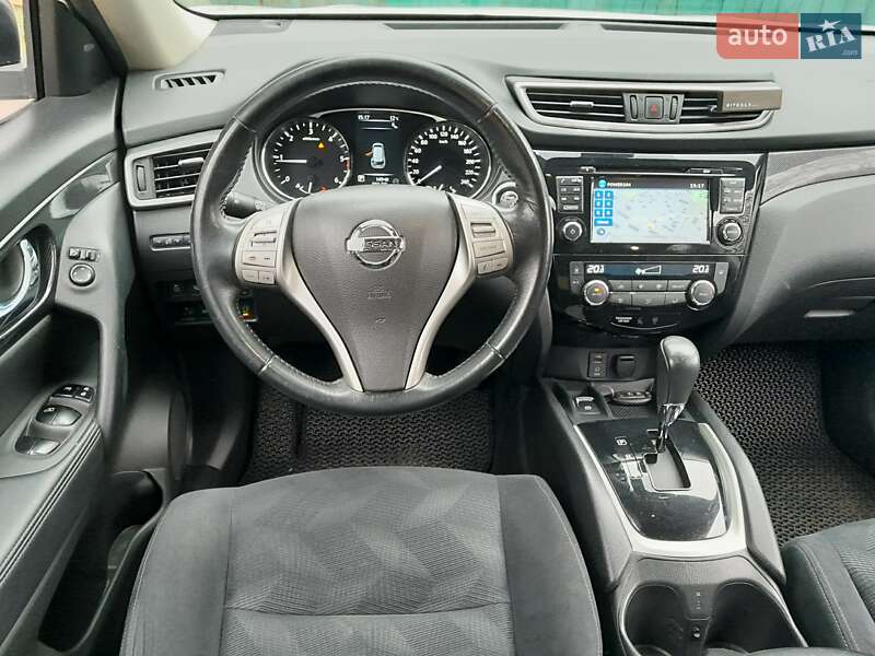 Позашляховик / Кросовер Nissan X-Trail 2016 в Києві фото 21 Позашляховик / Кросовер Nissan X-Trail 2016 в Києві