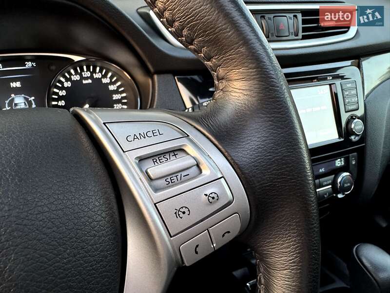 Позашляховик / Кросовер Nissan X-Trail 2017 в Тернополі фото 55 Позашляховик / Кросовер Nissan X-Trail 2017 в Тернополі
