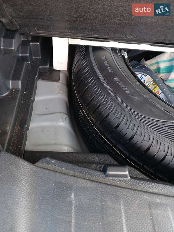Позашляховик / Кросовер Nissan X-Trail 2014 в Дніпрі фото 9 Позашляховик / Кросовер Nissan X-Trail 2014 в Дніпрі