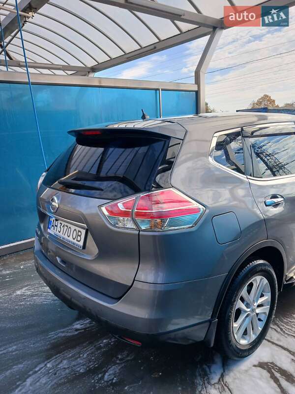 Позашляховик / Кросовер Nissan X-Trail 2014 в Дніпрі фото 14 Позашляховик / Кросовер Nissan X-Trail 2014 в Дніпрі