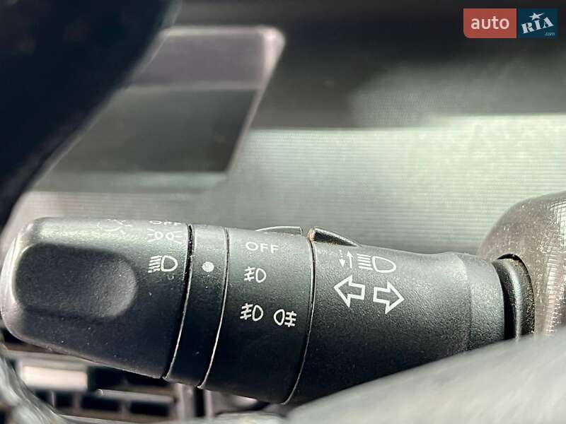 Позашляховик / Кросовер Nissan X-Trail 2003 в Одесі фото 20 Позашляховик / Кросовер Nissan X-Trail 2003 в Одесі