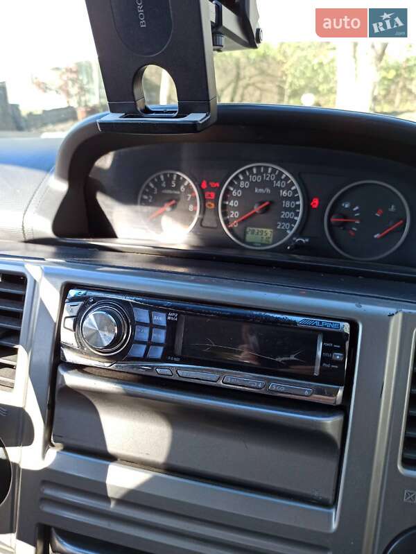 Позашляховик / Кросовер Nissan X-Trail 2006 в Ізяславі