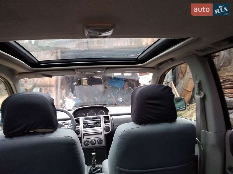 Позашляховик / Кросовер Nissan X-Trail 2007 в Путилі