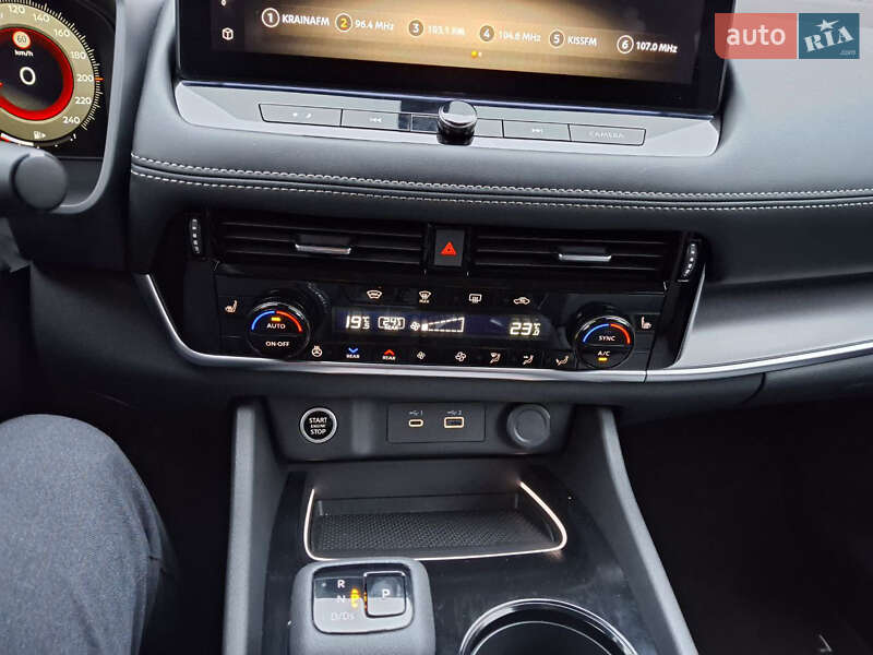 Внедорожник / Кроссовер Nissan X-Trail 2025 в Киеве