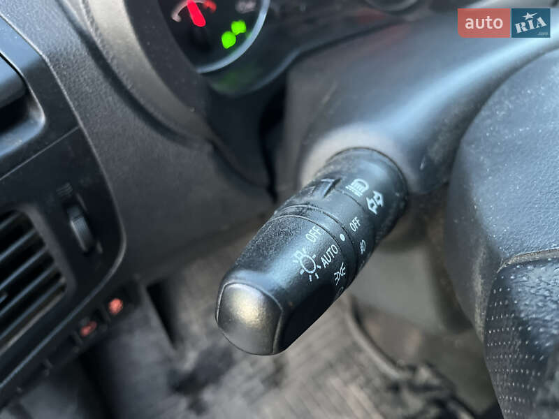 Внедорожник / Кроссовер Nissan X-Trail 2013 в Шептицькому