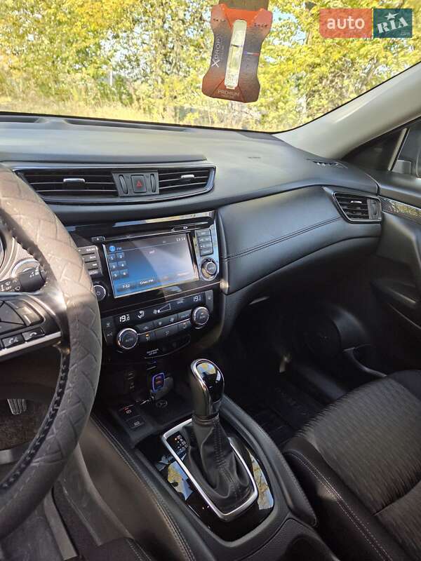 Внедорожник / Кроссовер Nissan X-Trail 2019 в Хмельницком фото 4 Внедорожник / Кроссовер Nissan X-Trail 2019 в Хмельницком