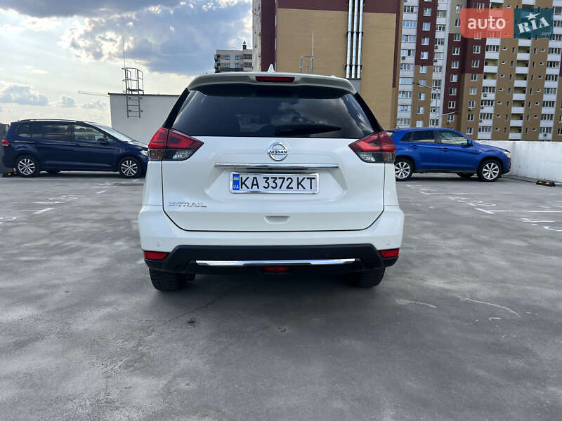 Внедорожник / Кроссовер Nissan X-Trail 2018 в Киеве