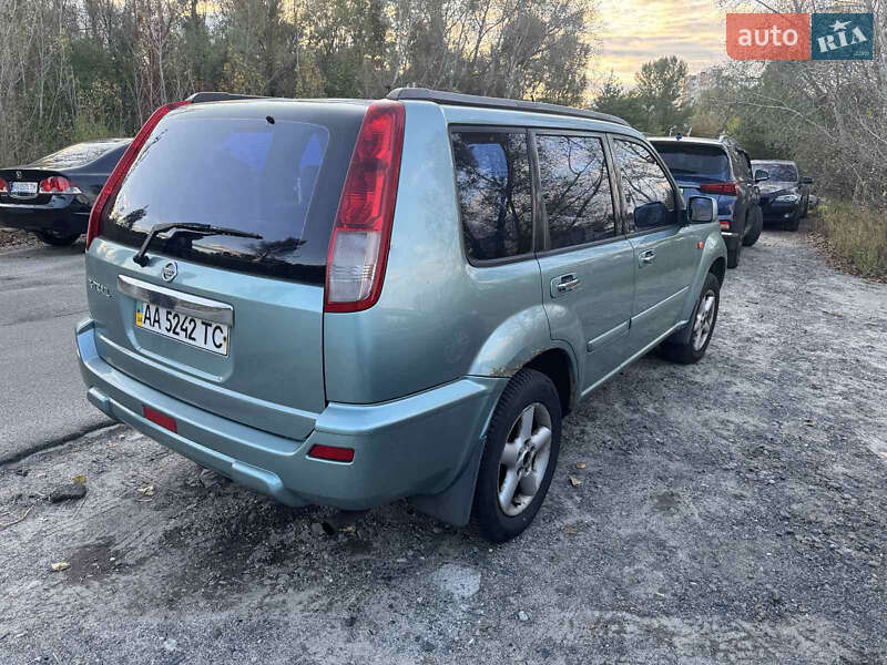 Внедорожник / Кроссовер Nissan X-Trail 2003 в Чернигове