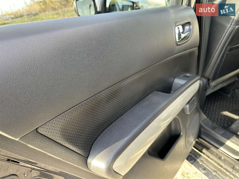 Внедорожник / Кроссовер Nissan X-Trail 2012 в Полтаве фото 19 Внедорожник / Кроссовер Nissan X-Trail 2012 в Полтаве