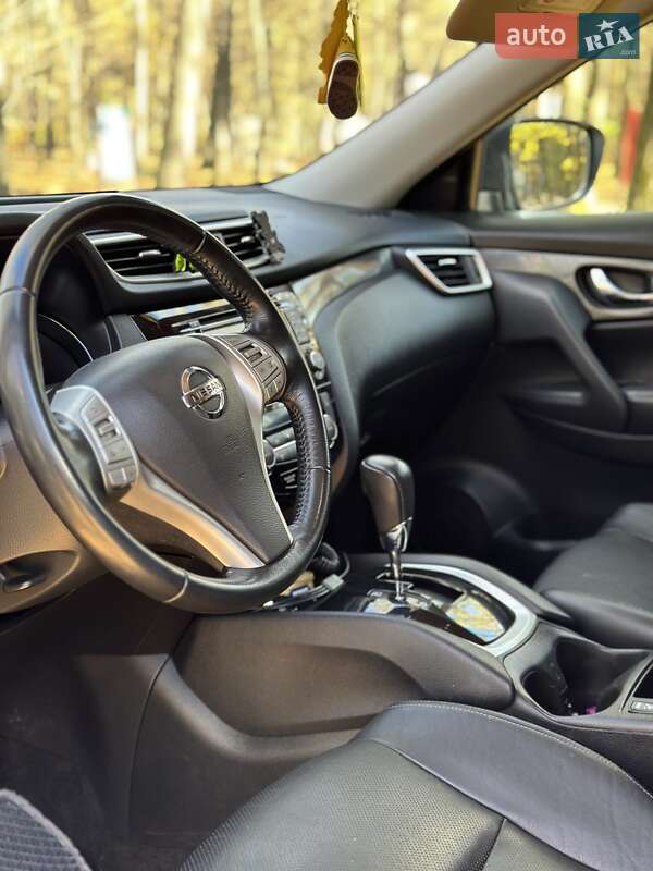 Позашляховик / Кросовер Nissan X-Trail 2014 в Вінниці