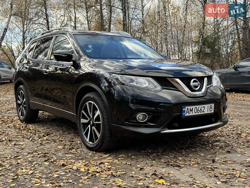 Позашляховик / Кросовер Nissan X-Trail 2017 в Бердичеві