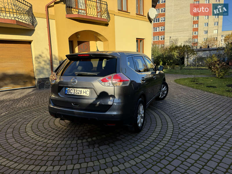 Внедорожник / Кроссовер Nissan X-Trail 2015 в Львове фото 7 Внедорожник / Кроссовер Nissan X-Trail 2015 в Львове