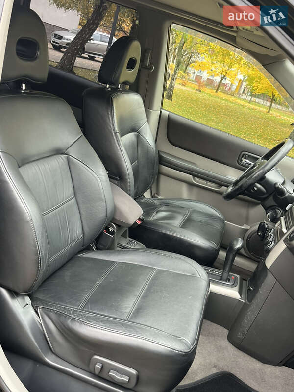 Позашляховик / Кросовер Nissan X-Trail 2004 в Броварах