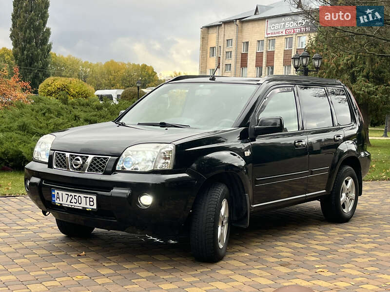 Позашляховик / Кросовер Nissan X-Trail 2004 в Броварах
