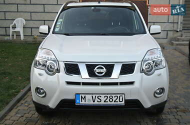 Внедорожник / Кроссовер Nissan X-Trail 2012 в Черновцах