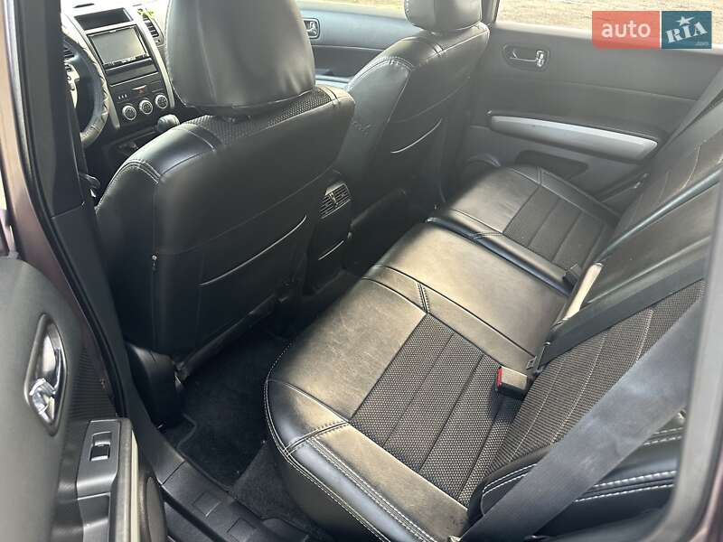 Внедорожник / Кроссовер Nissan X-Trail 2012 в Киеве фото 11 Внедорожник / Кроссовер Nissan X-Trail 2012 в Киеве