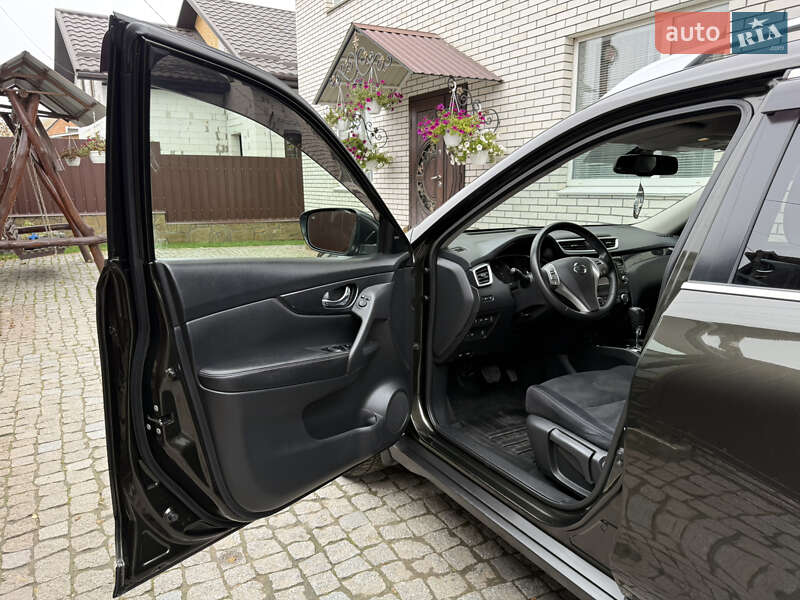 Позашляховик / Кросовер Nissan X-Trail 2017 в Вінниці