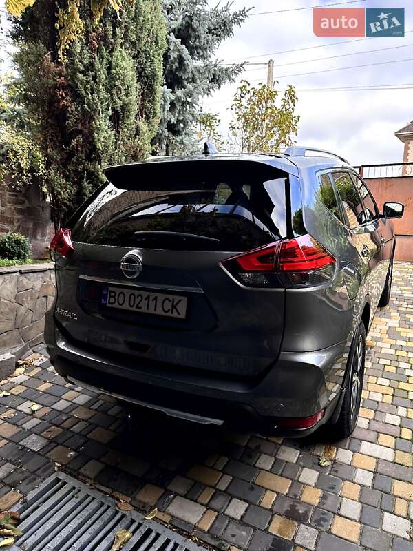 Внедорожник / Кроссовер Nissan X-Trail 2017 в Тернополе