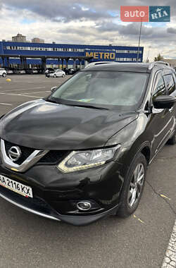 Внедорожник / Кроссовер Nissan X-Trail 2015 в Киеве