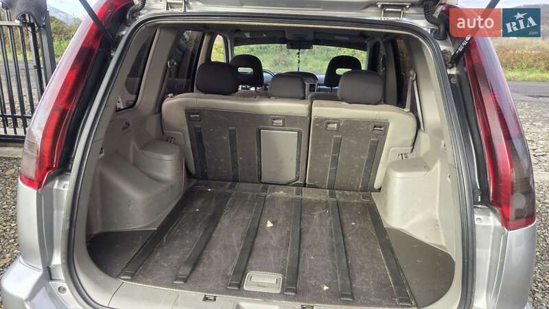 Внедорожник / Кроссовер Nissan X-Trail 2004 в Тячеве фото 13 Внедорожник / Кроссовер Nissan X-Trail 2004 в Тячеве