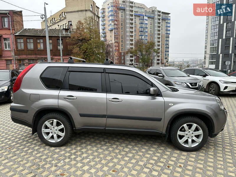 Внедорожник / Кроссовер Nissan X-Trail 2012 в Харькове