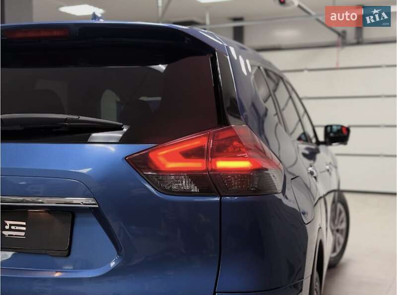 Внедорожник / Кроссовер Nissan X-Trail 2017 в Хмельницком фото 4 Внедорожник / Кроссовер Nissan X-Trail 2017 в Хмельницком