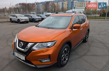 Внедорожник / Кроссовер Nissan X-Trail 2018 в Львове