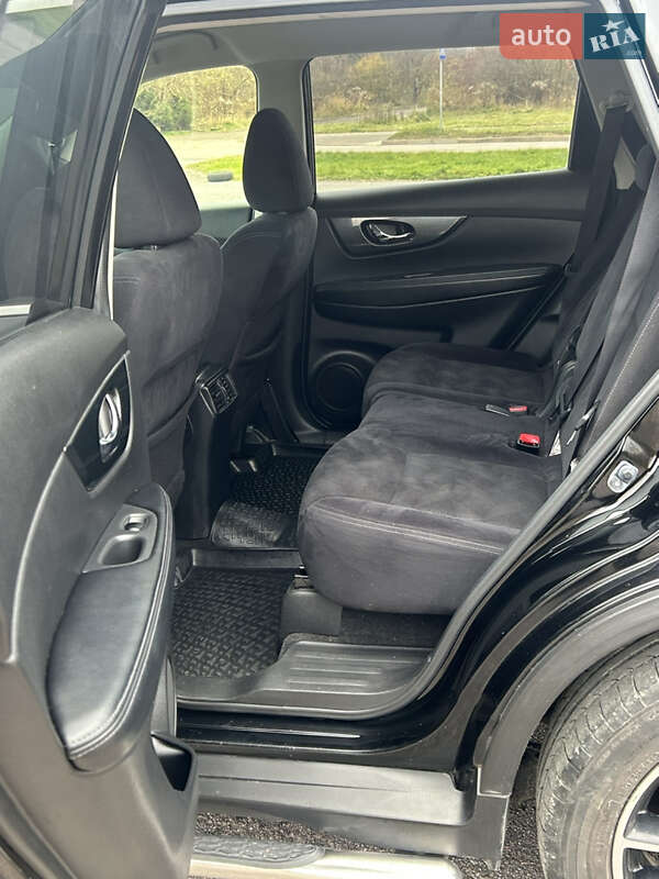 Внедорожник / Кроссовер Nissan X-Trail 2014 в Львове