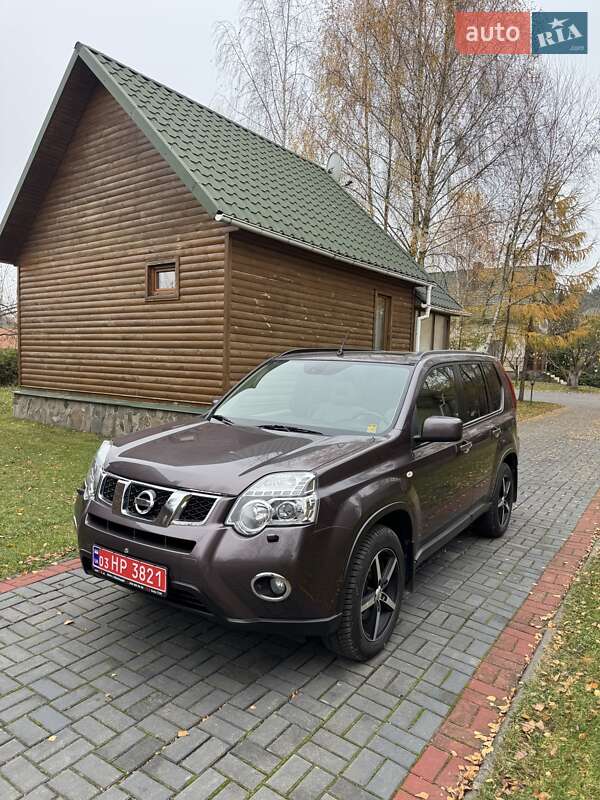 Внедорожник / Кроссовер Nissan X-Trail 2012 в Луцке фото 5 Внедорожник / Кроссовер Nissan X-Trail 2012 в Луцке
