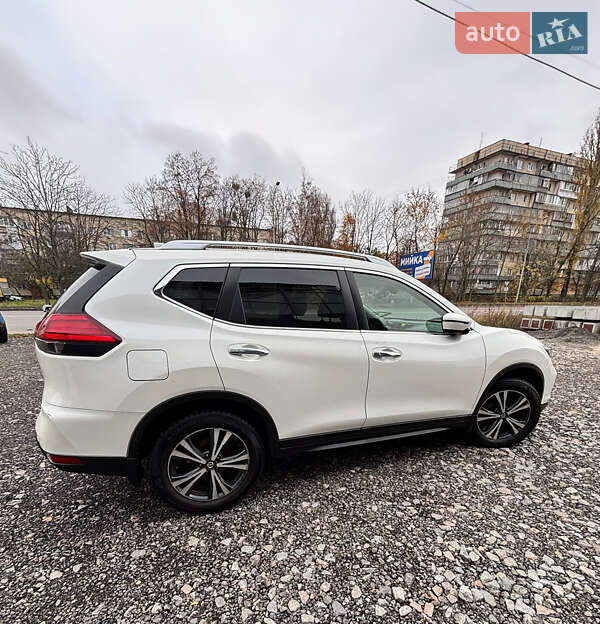 Позашляховик / Кросовер Nissan X-Trail 2020 в Києві