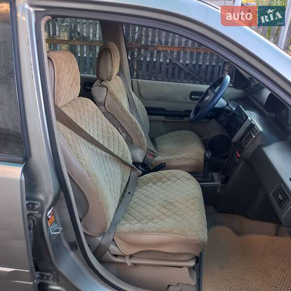 Позашляховик / Кросовер Nissan X-Trail 2003 в Подільську фото 5 Позашляховик / Кросовер Nissan X-Trail 2003 в Подільську