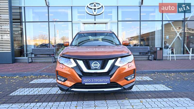 Внедорожник / Кроссовер Nissan X-Trail 2017 в Киеве