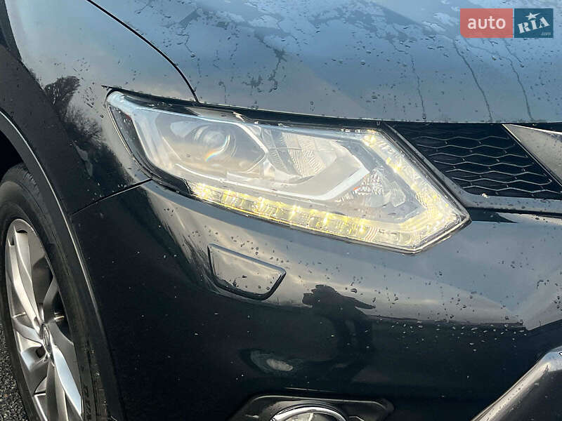 Внедорожник / Кроссовер Nissan X-Trail 2017 в Киеве