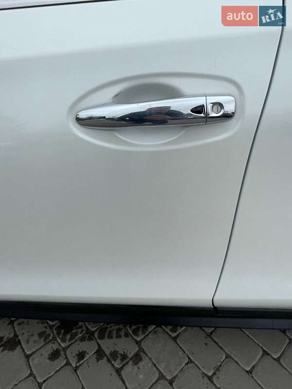 Позашляховик / Кросовер Nissan X-Trail 2021 в Львові