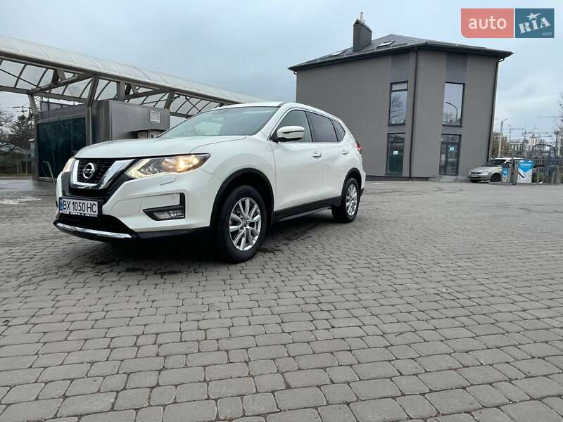 Позашляховик / Кросовер Nissan X-Trail 2021 в Львові