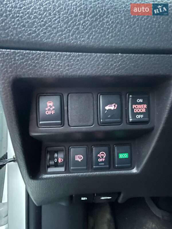 Позашляховик / Кросовер Nissan X-Trail 2021 в Львові