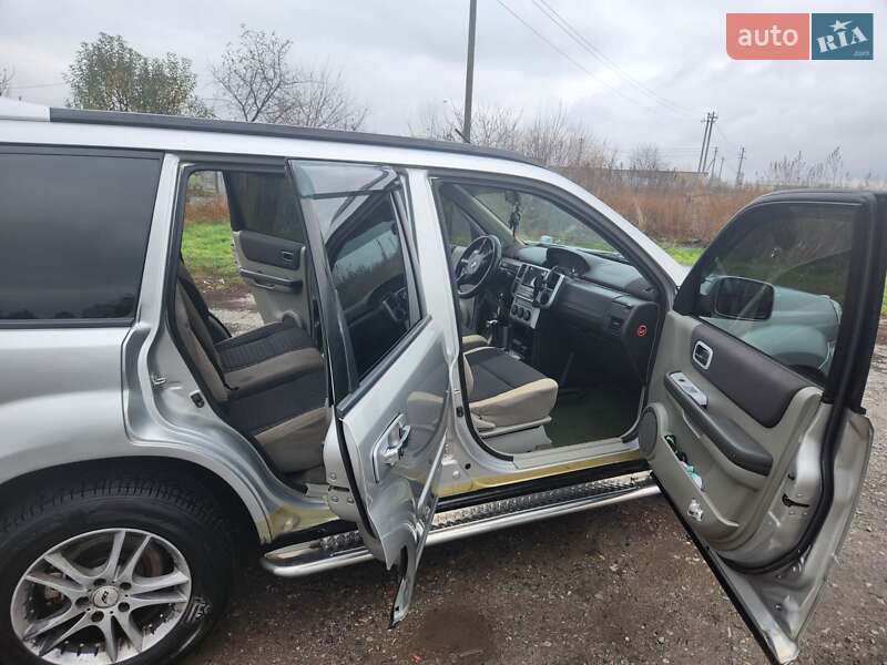 Внедорожник / Кроссовер Nissan X-Trail 2003 в Борисполе