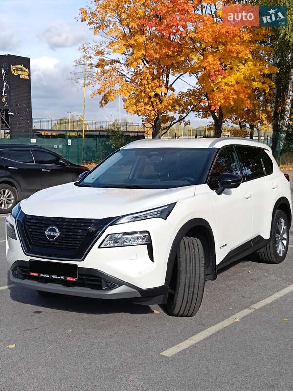 Внедорожник / Кроссовер Nissan X-Trail 2023 в Чернигове