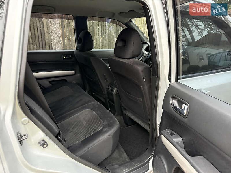 Внедорожник / Кроссовер Nissan X-Trail 2011 в Киеве фото 101 Внедорожник / Кроссовер Nissan X-Trail 2011 в Киеве