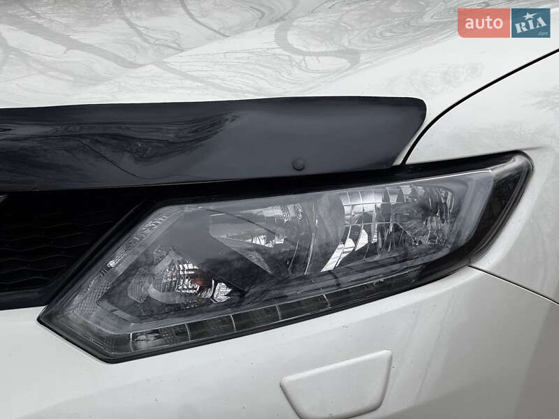 Внедорожник / Кроссовер Nissan X-Trail 2017 в Ахтырке