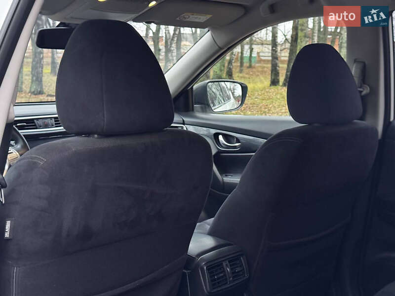 Внедорожник / Кроссовер Nissan X-Trail 2017 в Ахтырке