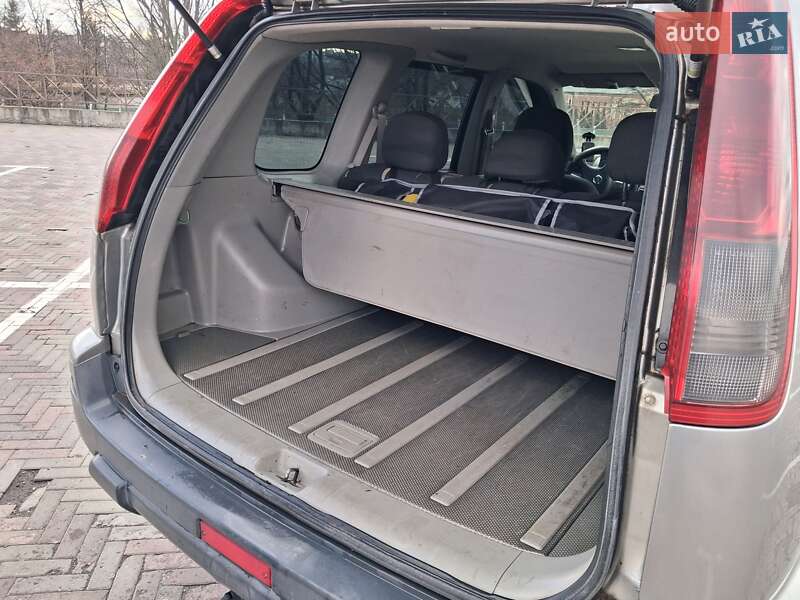 Внедорожник / Кроссовер Nissan X-Trail 2002 в Харькове фото 5 Внедорожник / Кроссовер Nissan X-Trail 2002 в Харькове