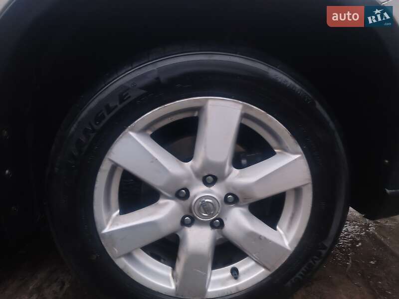 Внедорожник / Кроссовер Nissan X-Trail 2008 в Ромнах