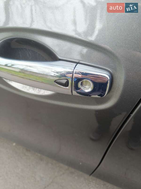 Внедорожник / Кроссовер Nissan X-Trail 2020 в Остроге