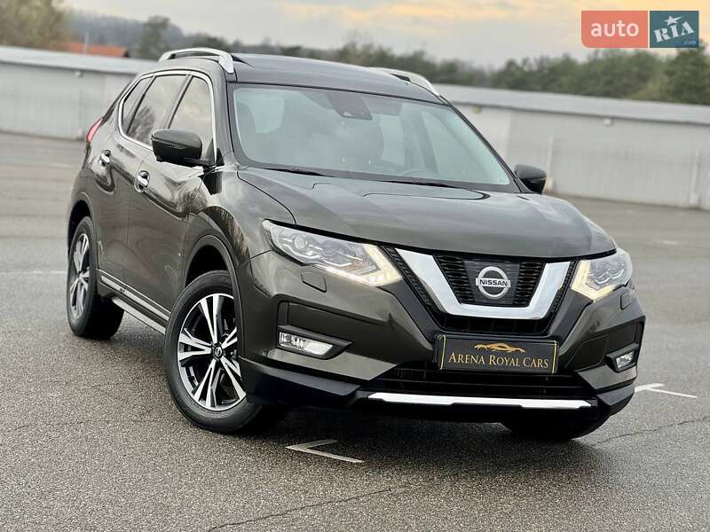 Позашляховик / Кросовер Nissan X-Trail 2017 в Києві фото 8 Позашляховик / Кросовер Nissan X-Trail 2017 в Києві