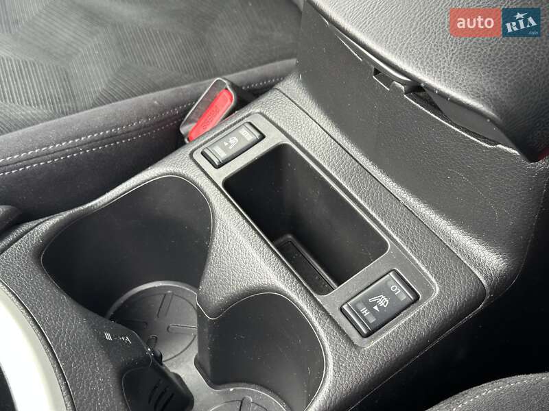 Внедорожник / Кроссовер Nissan X-Trail 2017 в Киеве фото 30 Внедорожник / Кроссовер Nissan X-Trail 2017 в Киеве