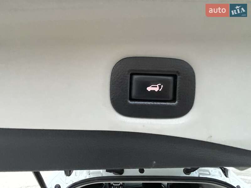 Внедорожник / Кроссовер Nissan X-Trail 2021 в Львове