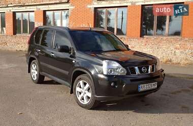 Внедорожник / Кроссовер Nissan X-Trail 2008 в Чугуеве